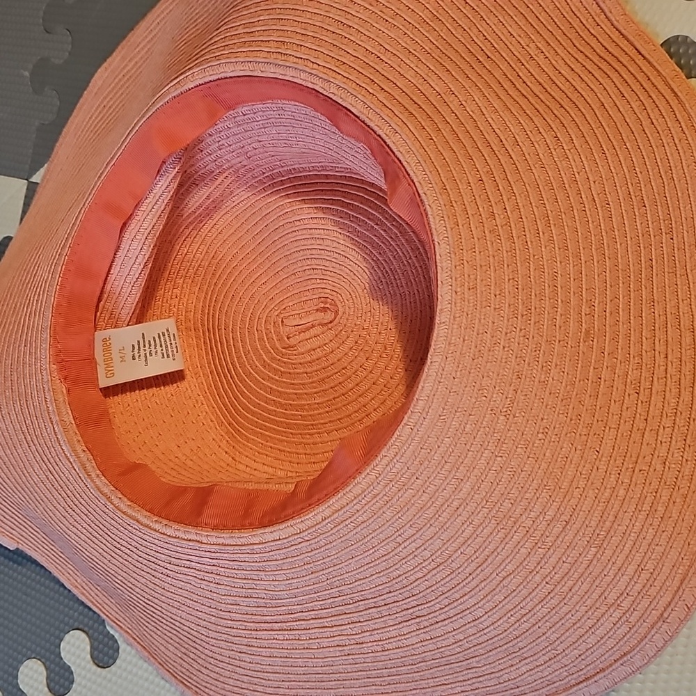 Wide-Brimmed Sun Hat - Picture 2 of 2